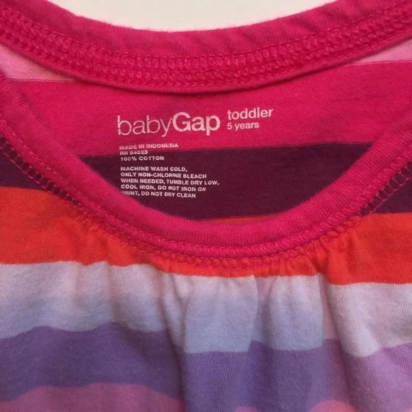 Baby Gap striped tank top 5 T - Picture 2 of 3
